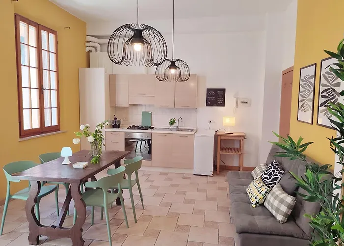 Casa Laura In Centro 圣贝内代托-德尔特龙托