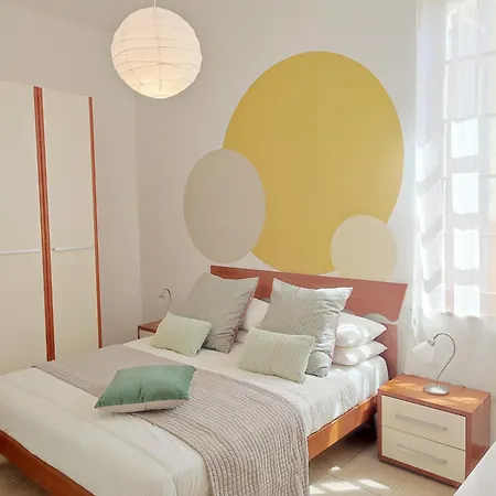 Casa Laura In Centro *