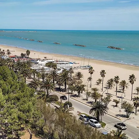 דירה Casa Laura In Centro סן בנדטו דל טרנטו